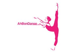 silhouette de danseuse en rose