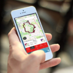 Un circuit de Marche Nordique affiché sur un téléphone mobile